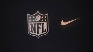NFL 和 Nike 標誌在深色表面上發光。 — 旗幟 壁紙