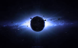 深空中一顆帶有環和小行星的藍色發光行星。