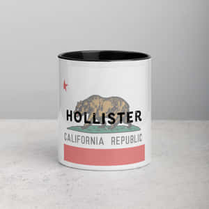 白色陶瓷杯，黑色邊緣，加州共和國旗設計，Hollister文字和熊。