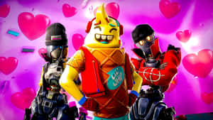 三個Fortnite角色在粉紅色背景上與漂浮心形一起慶祝。 — 要塞英雄 大逃殺 壁紙