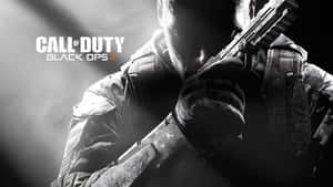 身穿戰術裝備的士兵在為 Call of Duty Black Ops II 的高對比燈光下拿著步槍。