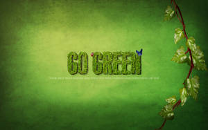 綠色草文字「GO GREEN」，帶有瓢蟲和蝴蝶，背景為帶有常春藤藤蔓的紋理背景。