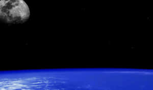 地球的藍色曲線和星空中的月球 — 月亮 壁紙