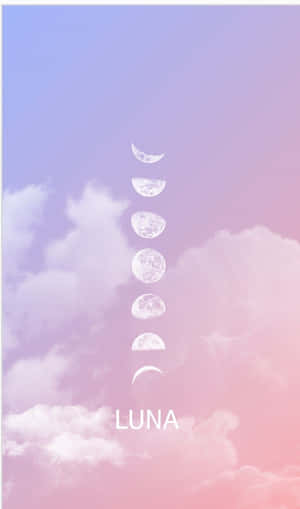 月相在帶有雲朵的粉彩天空中垂直排列。 — Galaxy Tab A 壁紙