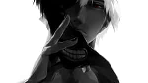 白髮紅眼的動漫角色將笑面面具貼在臉上。