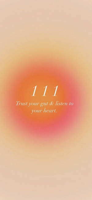 柔和漸變背景上的勵志文字111 trust your gut listen to your heart