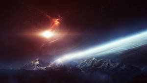 積雪的山峰在發光的宇宙星雲和繁星點點的夜空下，伴隨著地球的曲線。 — 太空 壁紙