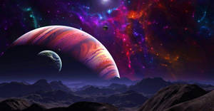 外星山脈仰望太空中的巨大行星和彩色星雲。