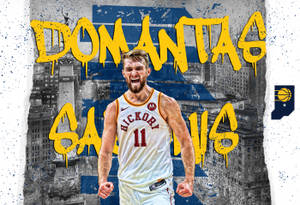 籃球運動員 Domantas Sabonis 身穿白色球衣，在城市塗鴉背景下握緊拳頭咆哮。