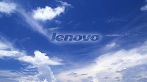 藍天白雲中的 Lenovo 標誌