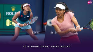 兩名女網球選手在職業比賽中激烈競爭。 — 網球 壁紙