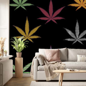 客廳以黑色牆壁裝飾，帶有彩色大麻葉圖案。