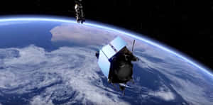兩顆衛星繞地球運行，下方可見雲層和海洋。 — 高對比 壁紙