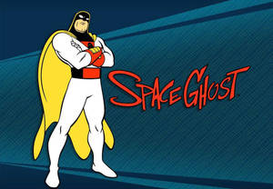 Space Ghost 超級英雄角色，身穿白色西裝和黃色斗篷，雙臂交叉。