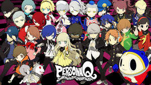 來自 Persona Q 的動畫角色與吉祥物一起擺姿勢。