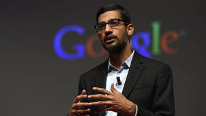 Sergey Brin 在Google活動中進行簡報。