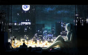 動漫女孩坐在窗邊觀看雨夜城市景觀與發光月亮。