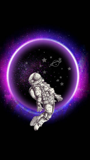 太空人在太空中漂浮，靠近一個發光的紫色環，有星星和一顆行星。