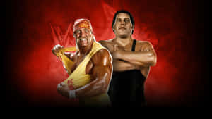 Hulk Hogan 和 André the Giant 穿著摔角裝備在紅色背景前擺姿勢。