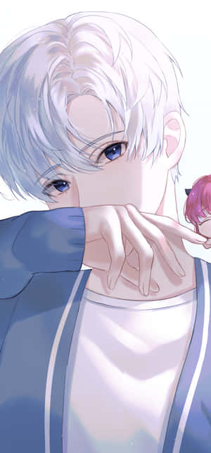 銀髮動漫男孩捂住嘴巴，粉紅髮女孩從後面探頭。 — iPhone 17e 壁紙