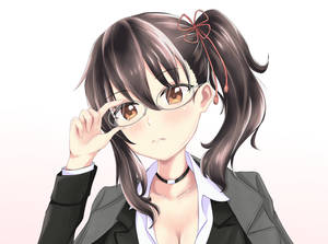 穿著校服的動漫女孩，表情嚴肅地調整她的眼鏡。