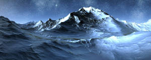 星空下的雪山山脈