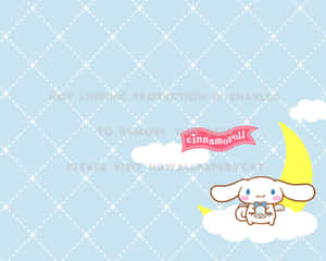 Cinnamoroll 在雲上拿著杯子，新月在粉藍色天空中。
