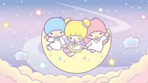 三個動漫女孩坐在繁星點點的粉彩天空中的彎月上。 — 星星 壁紙