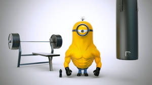 肌肉發達的黃色Minion在健身房，有槓鈴和沙包。