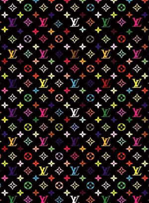 黑色背景上色彩繽紛的Louis Vuitton字母組合圖案