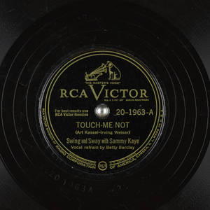Sammy Kaye 的《Touch Me Not》復古 RCA Victor 唱片標籤。