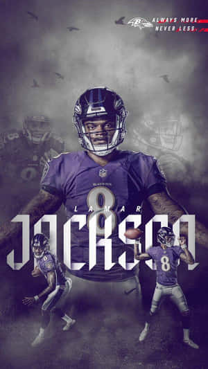 Lamar Jackson 身穿烏鴉隊制服，帶有幽靈般的動作姿勢和鳥兒在煙霧背景中飛翔。
