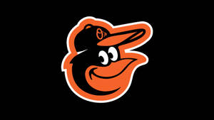 橙黑相間的卡通鳥類吉祥物，戴著一頂印有「Orioles」字樣的帽子。