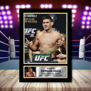 裱框簽名照片，MMA拳手迪米安·邁亞在UFC擂台上。
