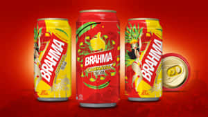 三個色彩繽紛的Brahma啤酒罐，帶有Carnival 2015藝術作品，背景為紅色。