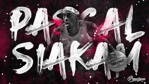 籃球運動員 Pascal Siakam 在運動中，帶有風格化的名字文字和紅色潑濺背景。