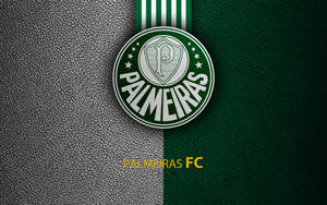 Palmeiras FC 標誌在綠色和白色皮革背景上，附有球隊名稱。