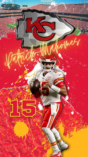 Patrick Mahomes 身穿堪薩斯城酋長隊球衣，在鮮豔的紅黃背景中手持橄欖球。