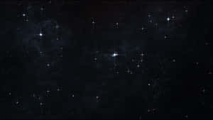 繁星點點的夜空，有發光的星雲和閃爍的星星。 — 夜空 壁紙