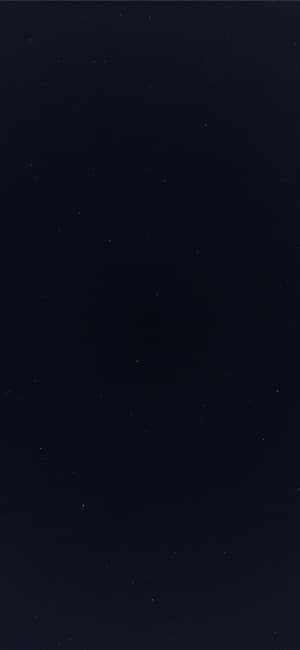 深靛藍色黑暗中無數星星閃爍的星空夜空。 — 藍天 壁紙
