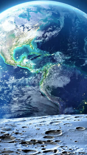 從月球表面看地球，顯示大陸、海洋和星空下的城市燈光。