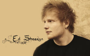 Ed Sheeran 側面像，米色背景上有華麗字體文字。