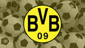被足球環繞的 BVB 09 足球隊標誌。