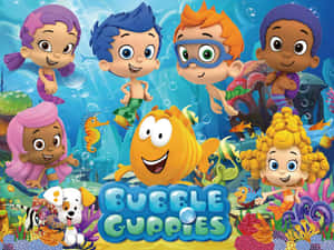 Bubble Guppies 角色在水中與珊瑚和魚一起游泳