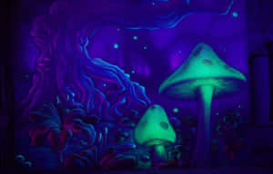在繁星點點的天空下，深紫色森林中的發光蘑菇和扭曲的樹。