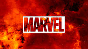 Marvel 標誌在熾熱的宇宙星雲背景下，帶有發光的星星。