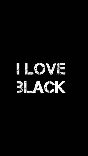 文字在黑色背景上以白色磨損字體顯示 i love black