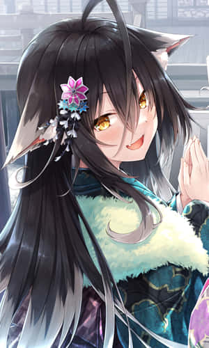 動漫女孩，狐狸耳朵和金色眼睛，穿著傳統服裝微笑。 — 可愛動漫女仔 壁紙