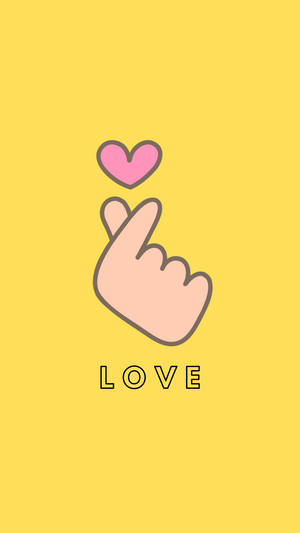 手勢與漂浮的心形，黃色背景上有love字樣