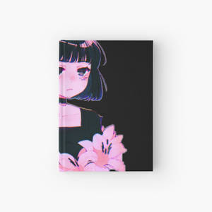 短黑髮的動漫女孩在黑色背景前手持粉紅百合。